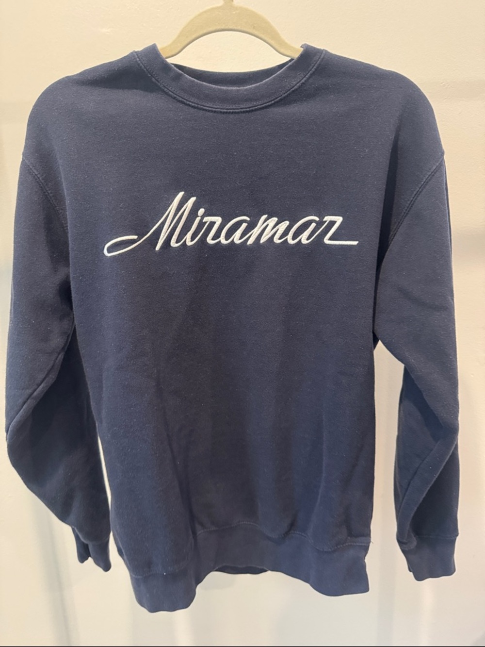 Rosewood Miramar Crewneck Sweatshirt in Navy